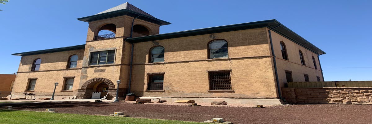 Navajo County Courthouse
